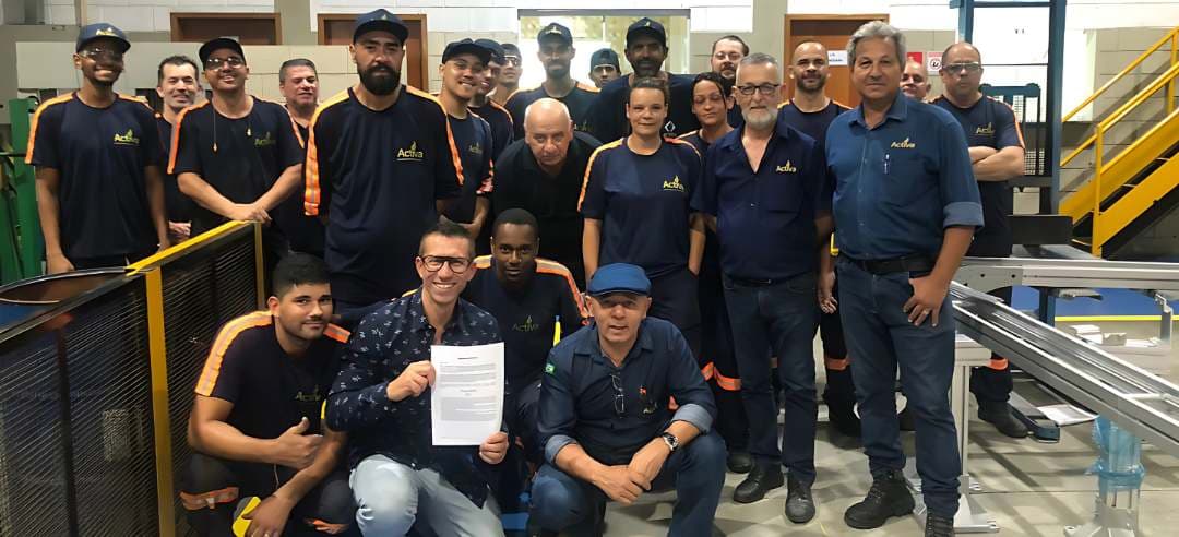 Equipe Activa em projeto de soluções industriais personalizadas